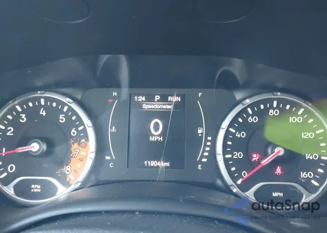 2016 Jeep Renegade Justice z USA, uszkodzony, nr VIN ZACCJBBT9GPD48347